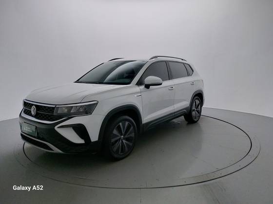 VOLKSWAGEN TAOS 1.4 250 TSI TOTAL FLEX COMFORTLINE AUTOMÁTICO